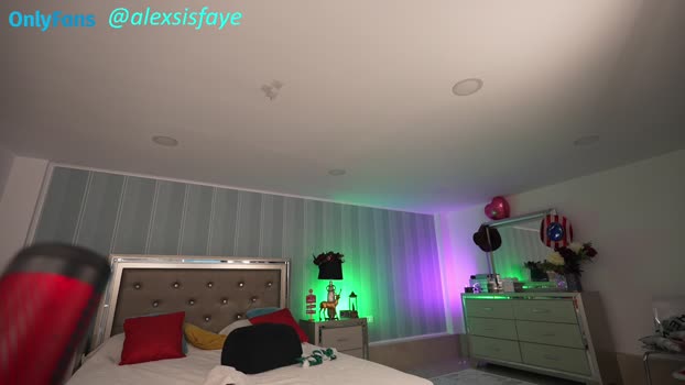 alexsisfaye Chaturbate Female 20-12-2025