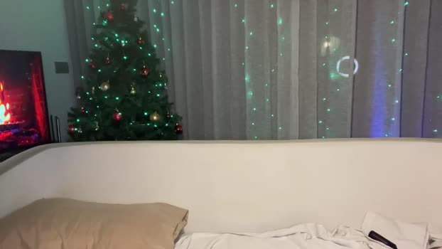 roshelle_xxx Chaturbate Couple 27-12-2025