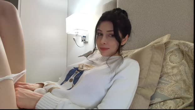 milla_bella Chaturbate Female 29-12-2025