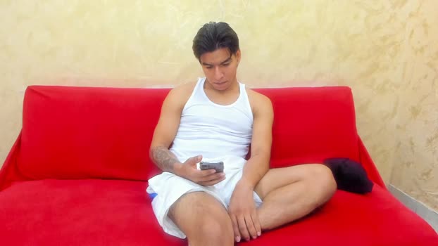 party_starts Chaturbate Couple 30-12-2025