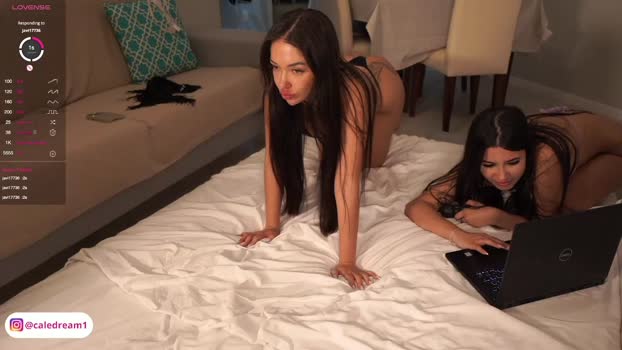 calehot98 Chaturbate Couple 31-12-2025