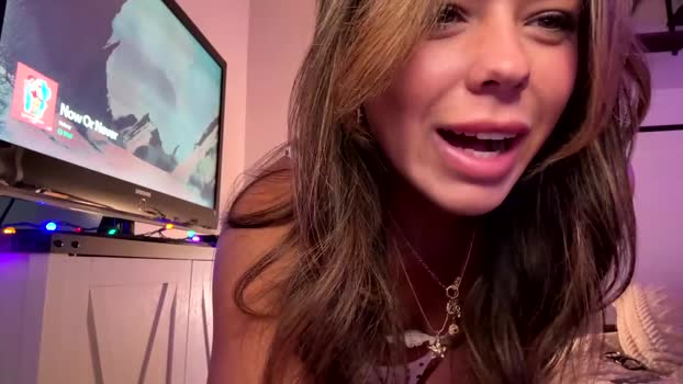 miaxxox Chaturbate Female 30-12-2025