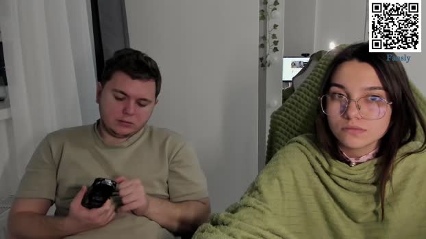 kesh_mne Chaturbate Couple 31-12-2025