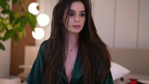 dovia Chaturbate Female 01-01-2026