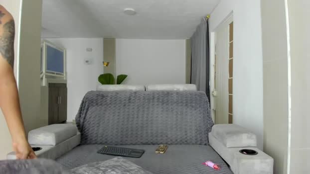 dulceromance Chaturbate Couple 19-01-2026