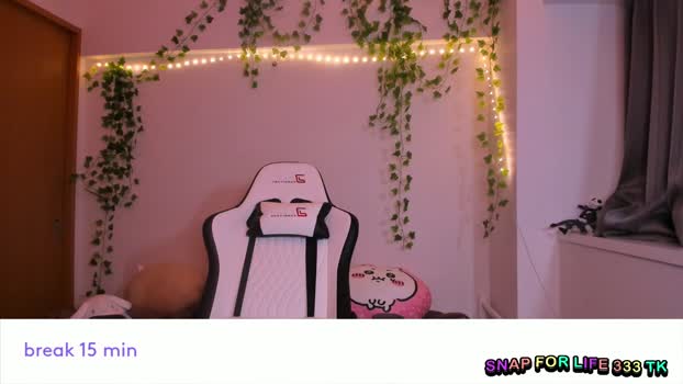 vivian_qwerty Chaturbate Female 19-01-2026