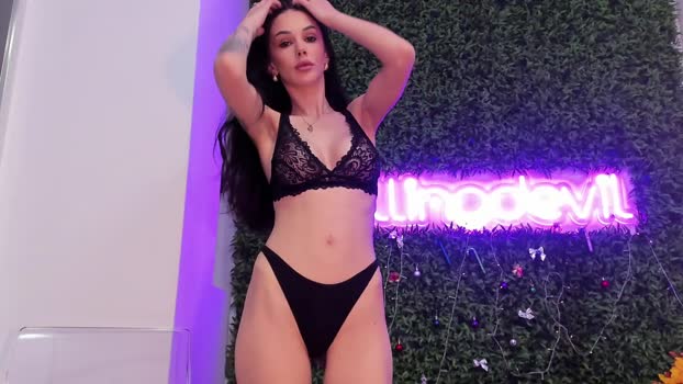 hotfallingdevil Chaturbate Female 20-01-2026