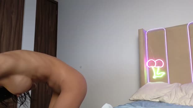 ginacali Chaturbate Female 21-01-2026