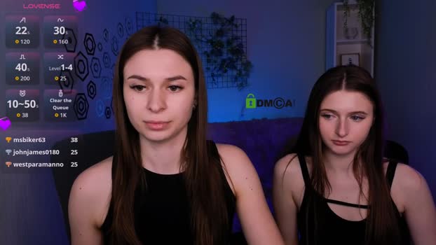 flora_ri Chaturbate Couple 24-01-2026