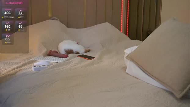 oh_julie Chaturbate Female 26-01-2026