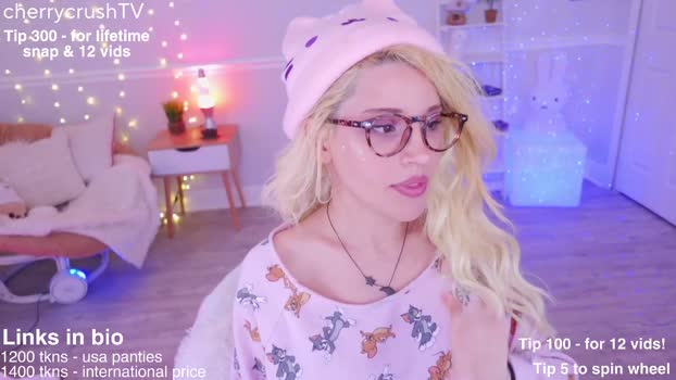 cherrycrush Chaturbate Female 27-01-2026