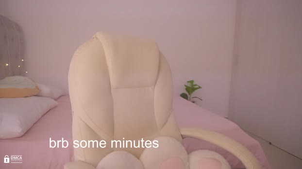 mila_1 Chaturbate Female 27-01-2026