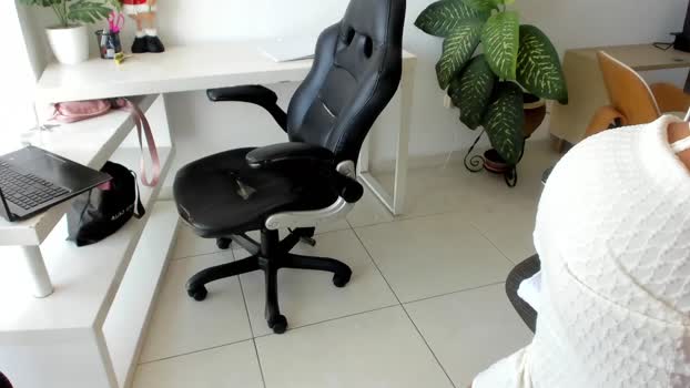 emillybrowm Chaturbate Couple 28-01-2026