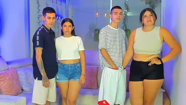 secrethause71605 Chaturbate Couple 31-01-2026