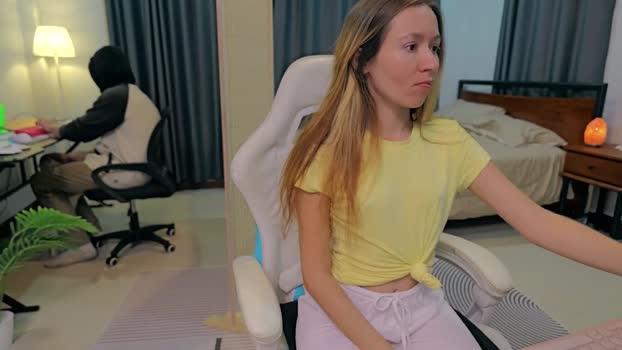 ellcrys Chaturbate Couple 03-02-2026