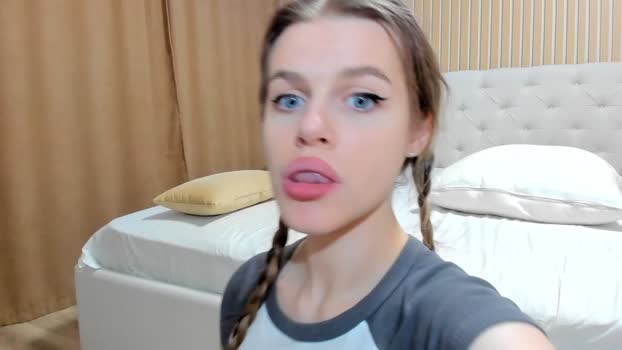 mila_polly_and_forester Chaturbate Couple 10-02-2026