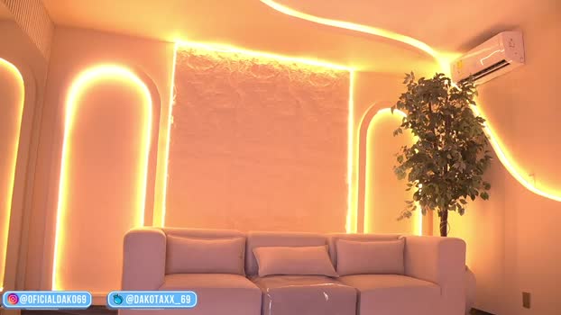 dakota_leex Chaturbate Female 11-02-2026