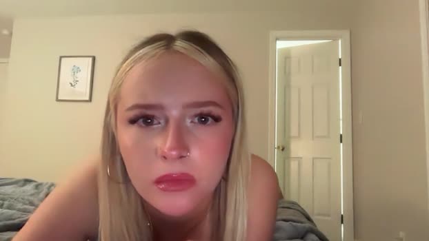 hopetwitty Chaturbate Female 18-02-2026