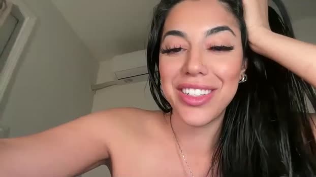 luxcher22 Chaturbate Female 21-02-2026