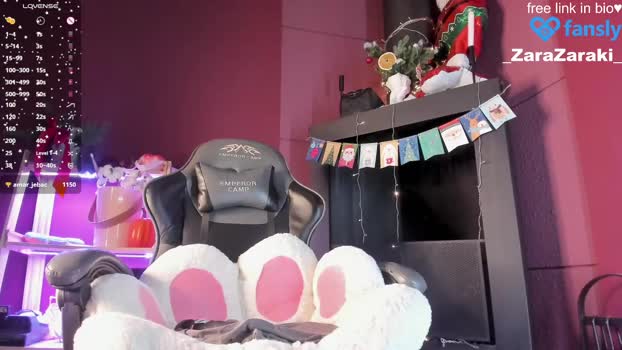 honey_pinkgreen Chaturbate Female 25-02-2026