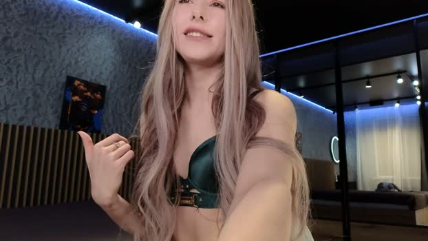 fox_eyesavage Chaturbate Female 02-04-2026