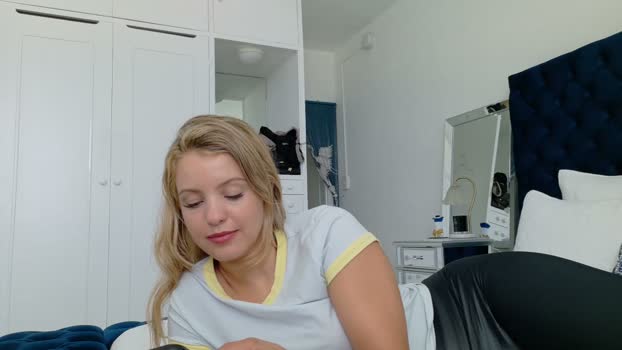 theislandgirl Chaturbate Female 03-04-2026