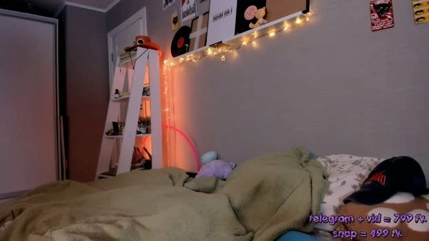 vivian_qwerty 06-05-2026 show Webcam naughty bigboobs Recording