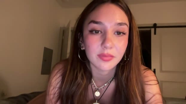 isabellelayla 09-05-2026 sexybody suckcock lickpussy sex Recording