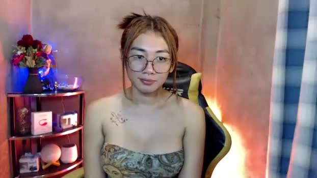 pia_worthsback