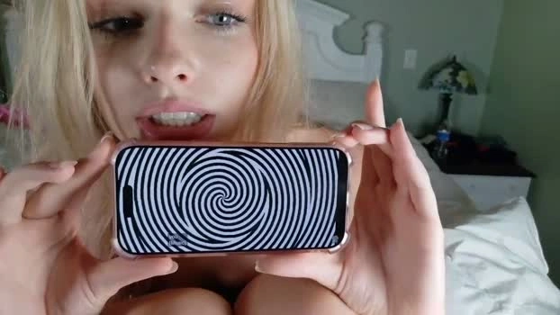ellalowe 17-05-2026 sexykitty dirty striptease Recorded Recording