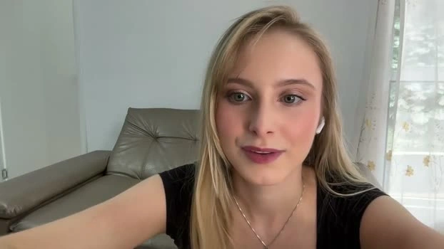 ellykeyofficial 05-06-2026 play wet moan suckcock Recording