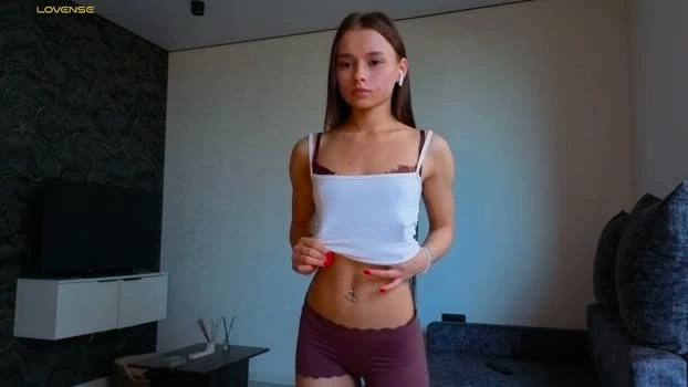 hoaarisa 14-06-2026 striptease nude lickpussy Naked Recording