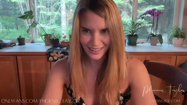 phoenix_taylor 17-06-2026 moan yummy fingers big Recording