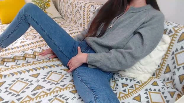 cuteemouse 23-06-2026 Pretty legs jerkoff spanking Recording