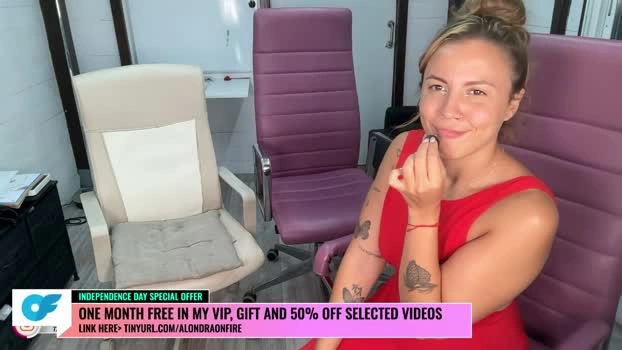 alondra_on_fire 04-07-2026 kissing boobs Wet strip Recording