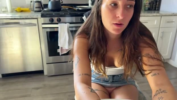 kittypurr79 10-07-2026 Download Wet skinny squirt Recording
