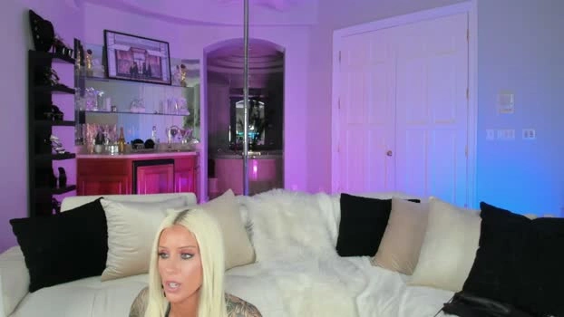 blonde_riderxxx 18-07-2026 lickpussy squirt sex strip Recording