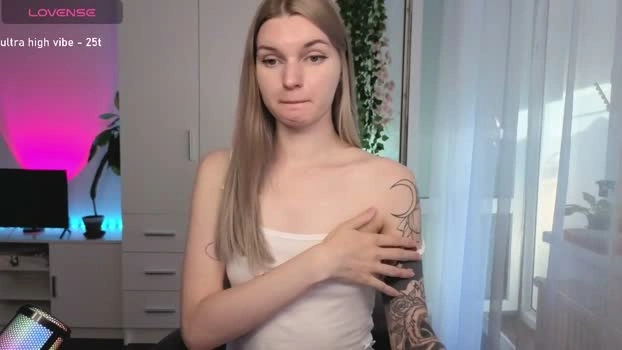 lookluna 17-07-2026 bigcock Cam kissing naughty Recording