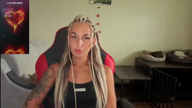 natalyfreman 18-07-2026 playtime analtoy hot toy Recording
