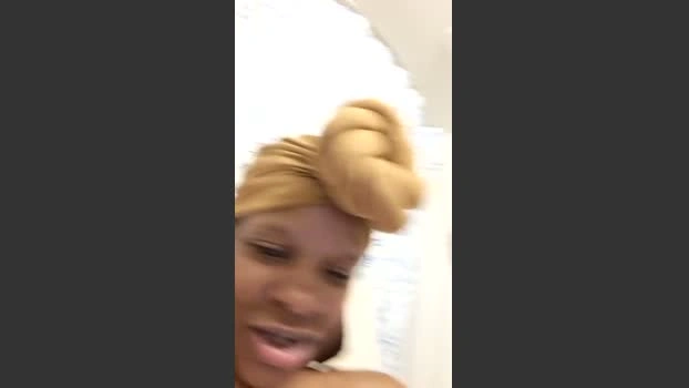 ebonypetite15