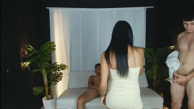 spoiledprincess_ 21-07-2026 bigass naked strip show Recording