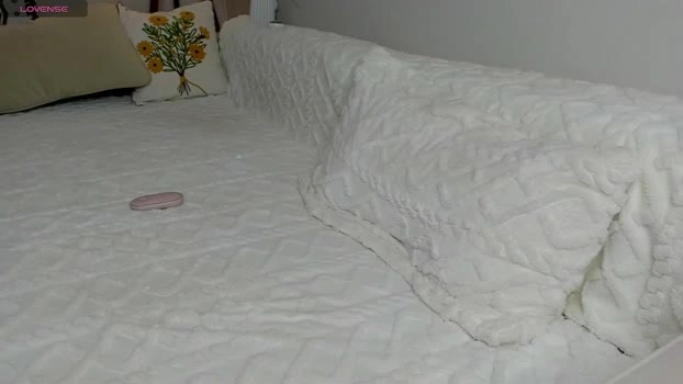 cuteemouse 23-07-2026 suck tits bigass bigcock Recording