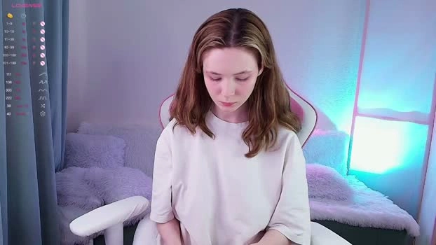 poompoompeach_ 23-07-2026 Cam Video bigass bigboobs Recording