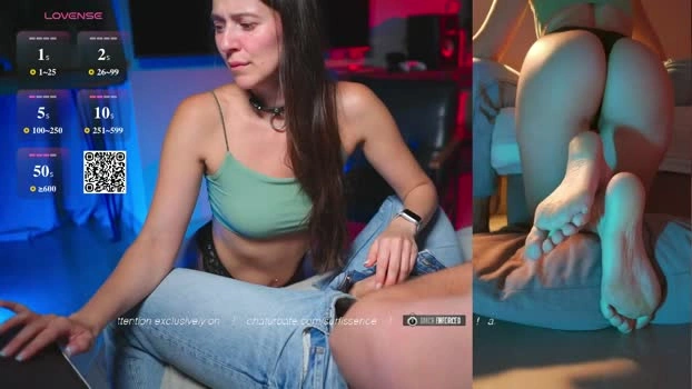 surfissence 23-07-2026 Naked orgasm legs wet Recording