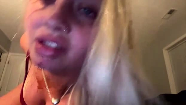 blondeeebunnieee 26-07-2026 kinky pussy kiss show Recording