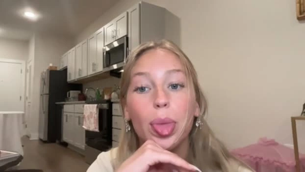 caseyyyhere 29-07-2026 legs big fuckpussy spank Recording