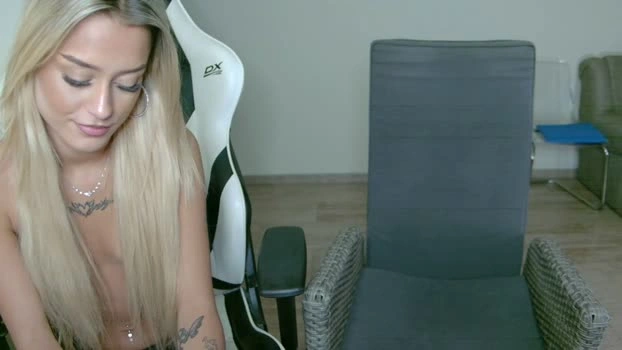 anyamurr 31-07-2026 fuckher deep Topless show Recording