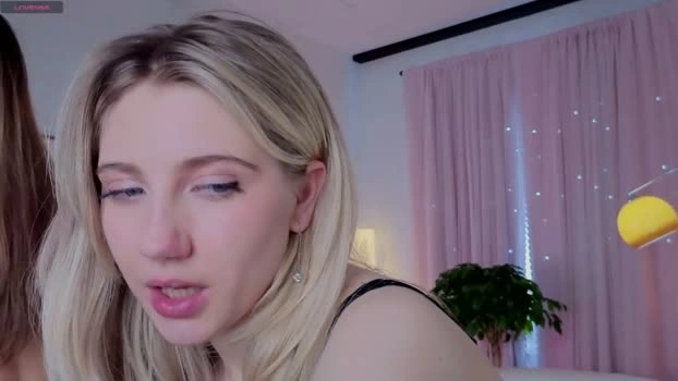 pinkadele 10-08-2026 Topless beautiful jerkoff suckshow Recording