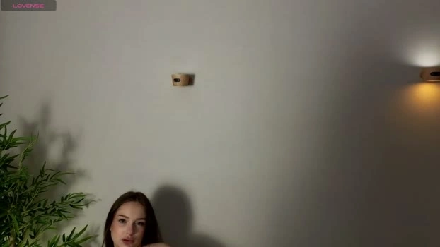 kiss_christie__ 13-08-2026 bigass bj-dildo kiss kissing Recording