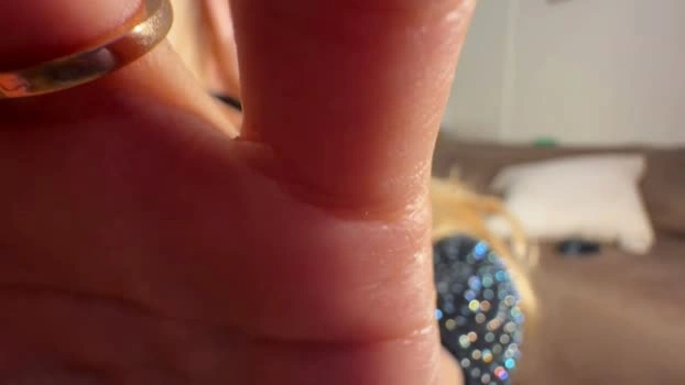 creambaby1 03-09-2026 strip suckshow fingering blowjob Recording